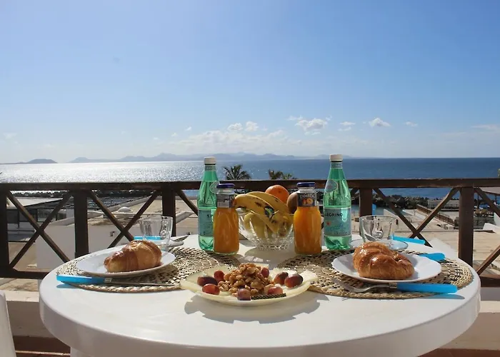 Vista Lobos Flamingo * بلايا بلانكا